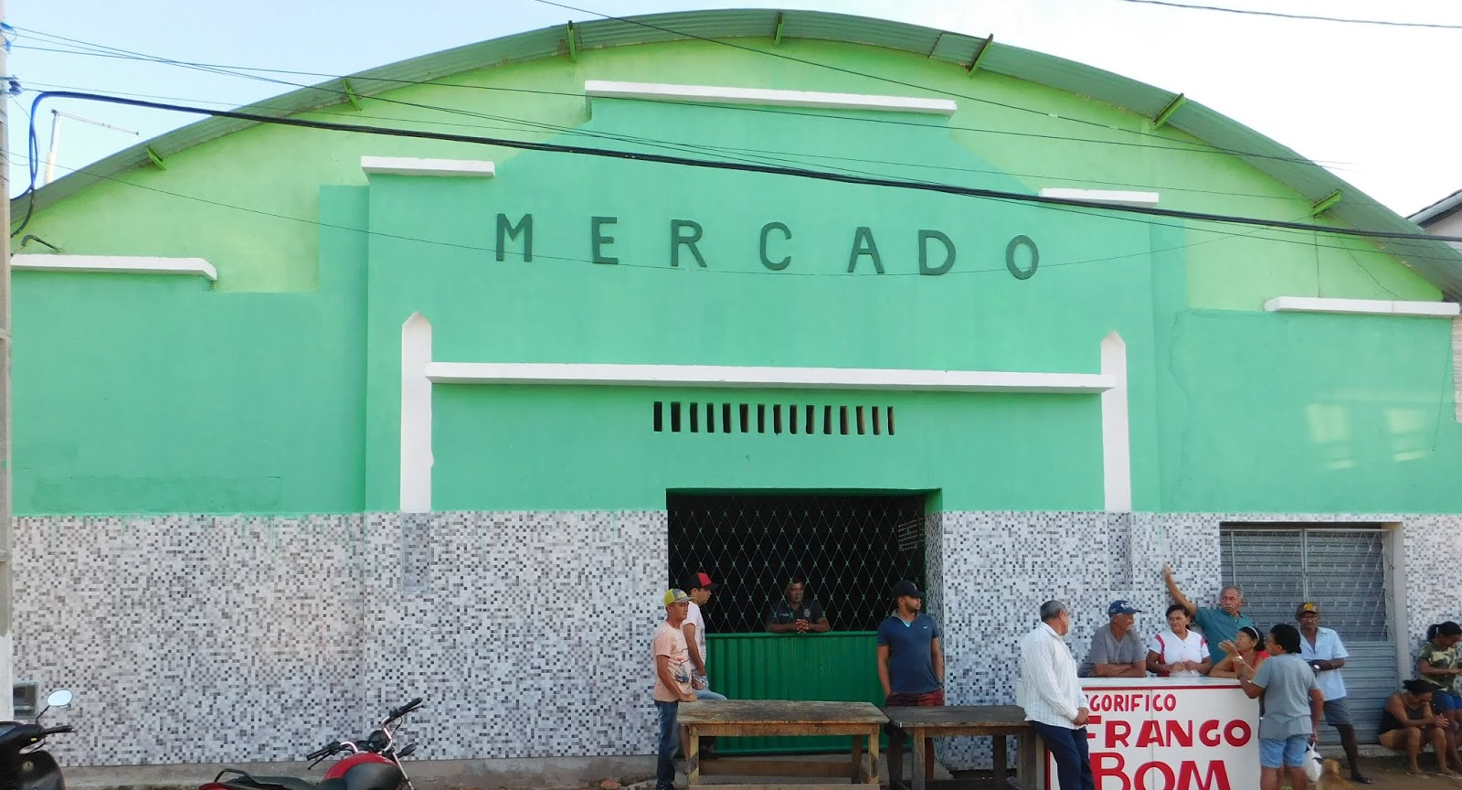 Prefeitura de Caldas Brandão/PB, conclui serviço de restauração do mercado público municipal, confira