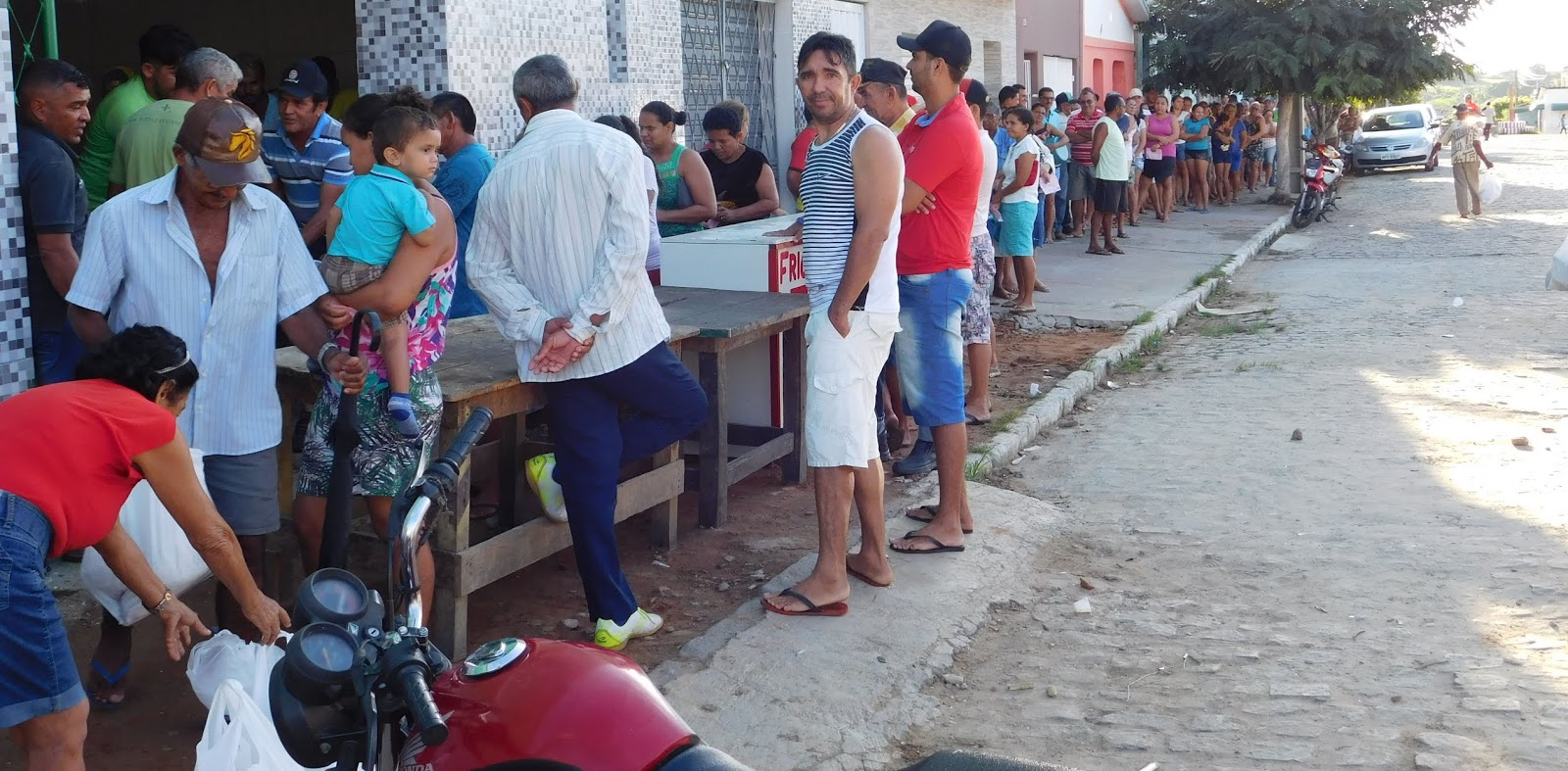 Em Caldas Brandão/PB: Destacando-se na região, Prefeitura fará distribuição de peixes, fubá, arroz e feijão à população na Semana Santa