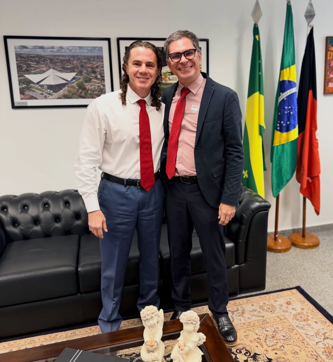 PREFEITO FÁBIO ROLIM GARANTE NOVOS RECURSOS PARA CALDAS BRANDÃO DURANTE AGENDA EM BRASÍLIA